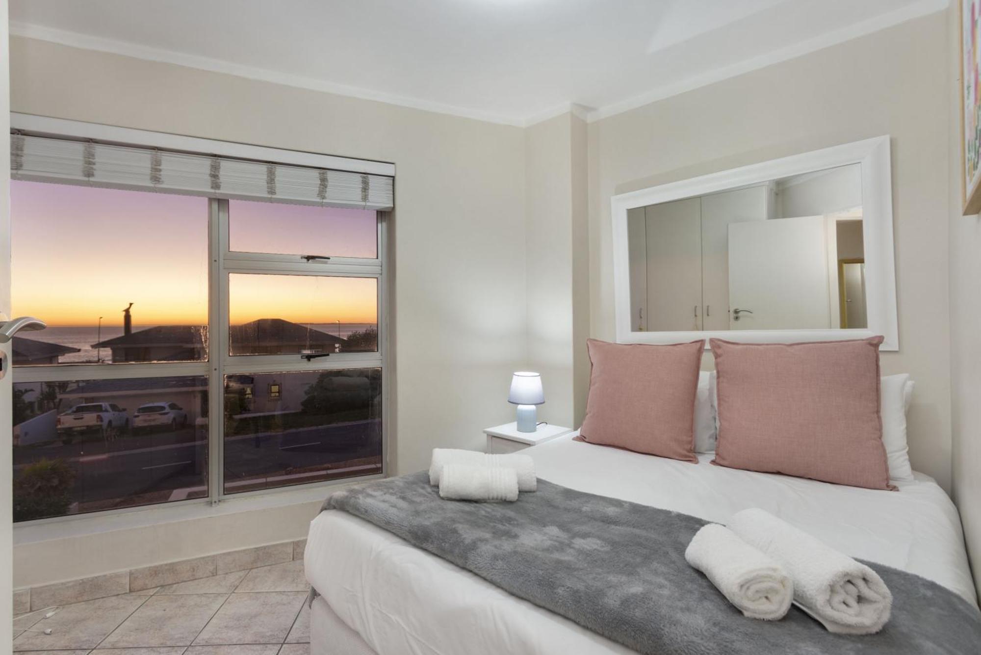 The Bay A101 By Hostagents Cape Town
